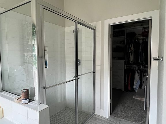 Primary shower/walk-in closet