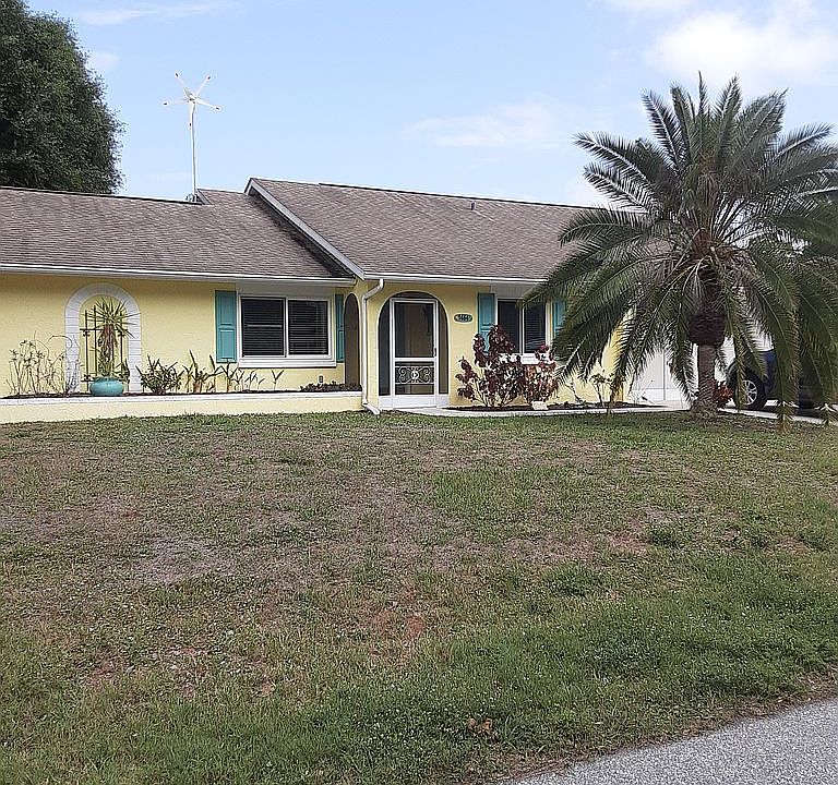 2nd image of 7464 Quarry St