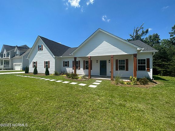 3rd image of 1005 Meridian Drive