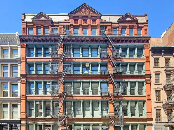 515 Broadway 4A image 11 of 11
