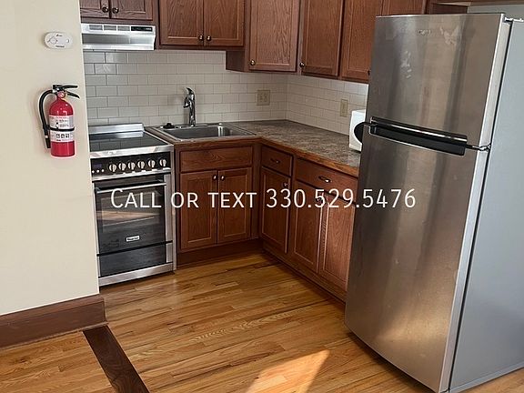 4th image of 21 S Highland Ave APT 9