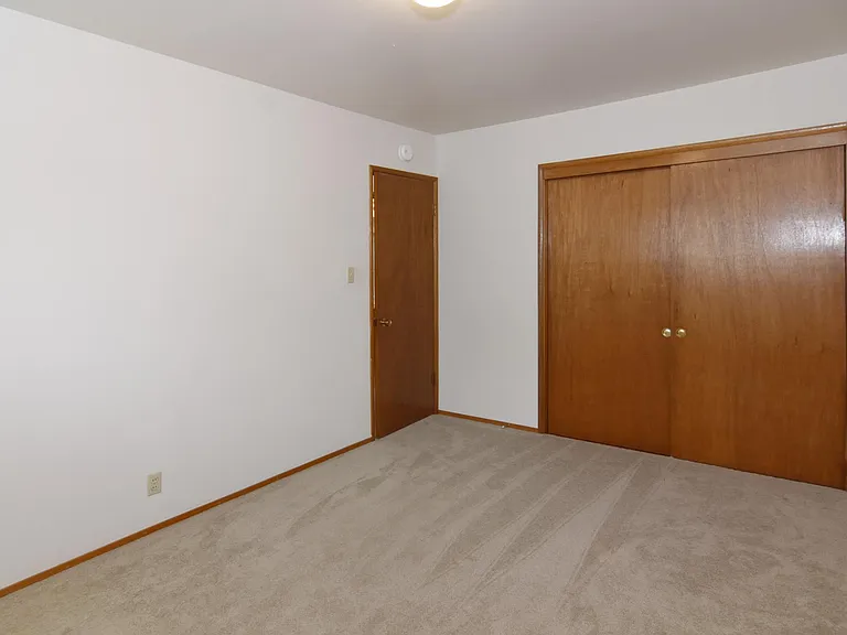 414 Cornell Ave #2 — Photo 10