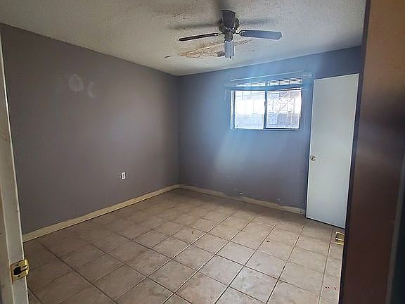 5th image of 10086 Oslo Dr