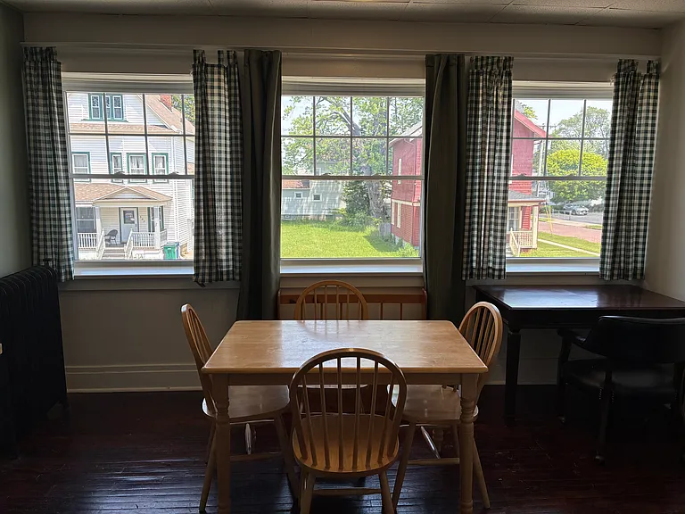 389 Abbott Rd #B — Photo 11