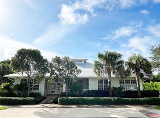 9068 SE Apollo St, Hobe Sound, FL 33455