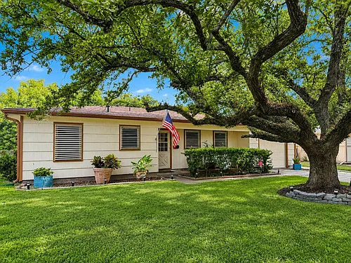 5013 Live Oak Dr Photo 1