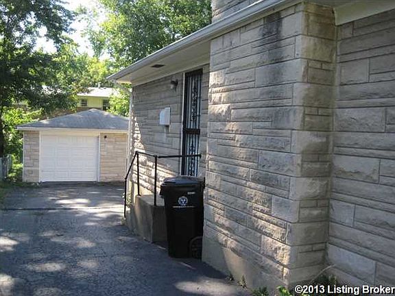 3rd image of 3512 Gladden Dr