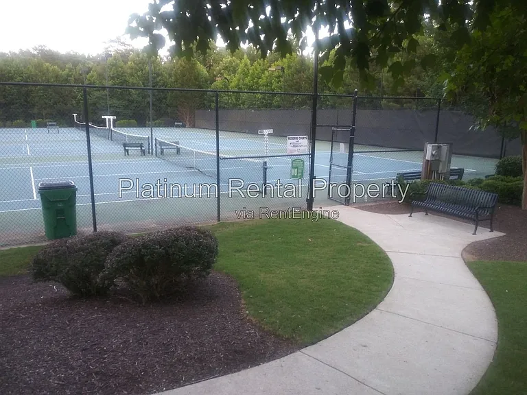 221 Balaban Cir — Photo 66