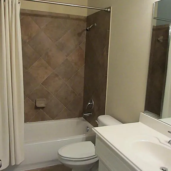 6031 Lynwood Banks Ln — Photo 18