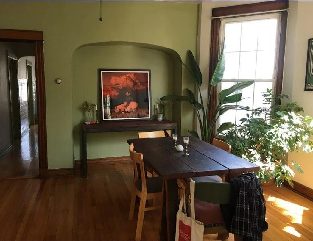 3 bed, 1400 sqft, $2,800 — Photo 3