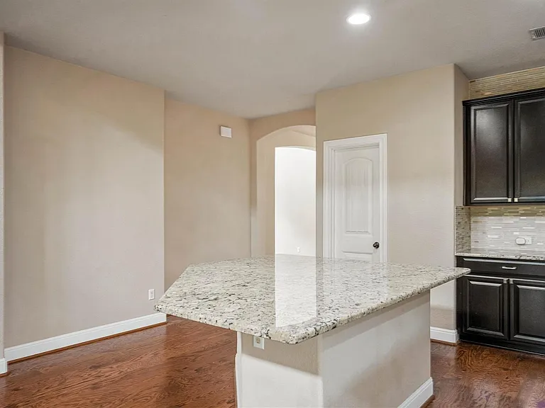 5809 Viejo Dr — Photo 14