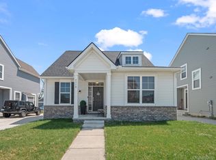 4310 Kent Rd, Royal Oak, MI 48073