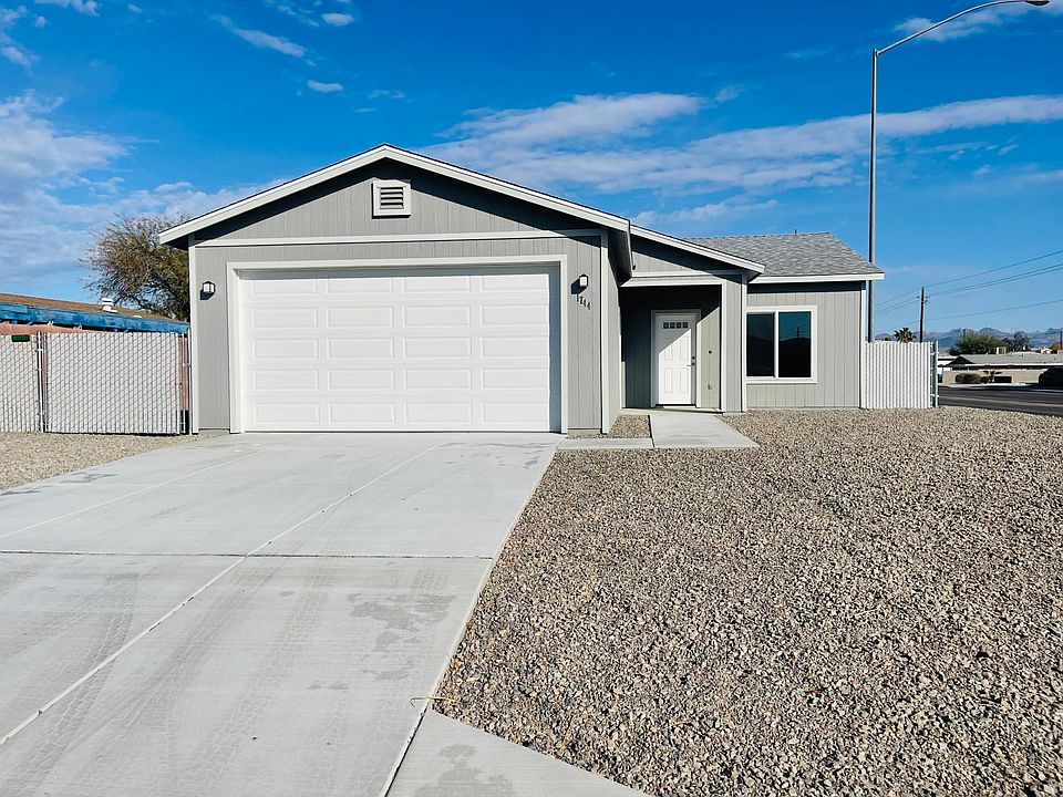 1st image of 1744 Dean Dr