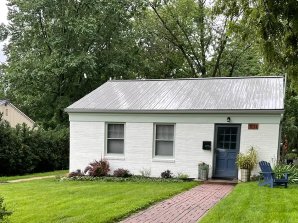1131 Howell St, Iowa City, IA 52240