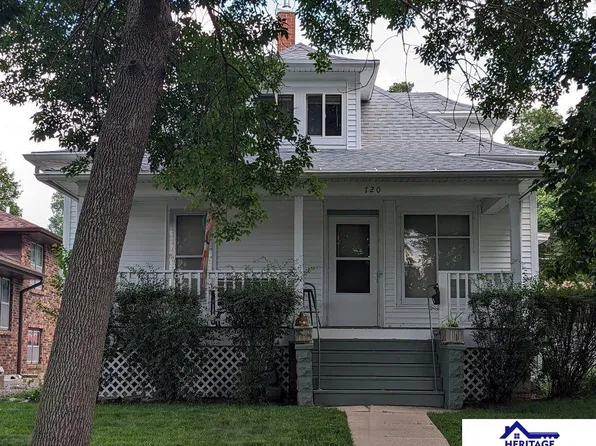 720 N Burlington Ave, York, NE 68467