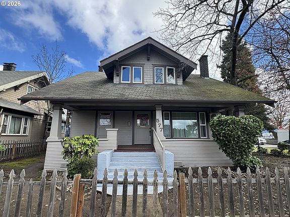 2nd image of 577 Madison St