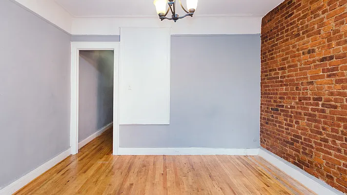 Rented by Nooklyn NYC LLC | media 25