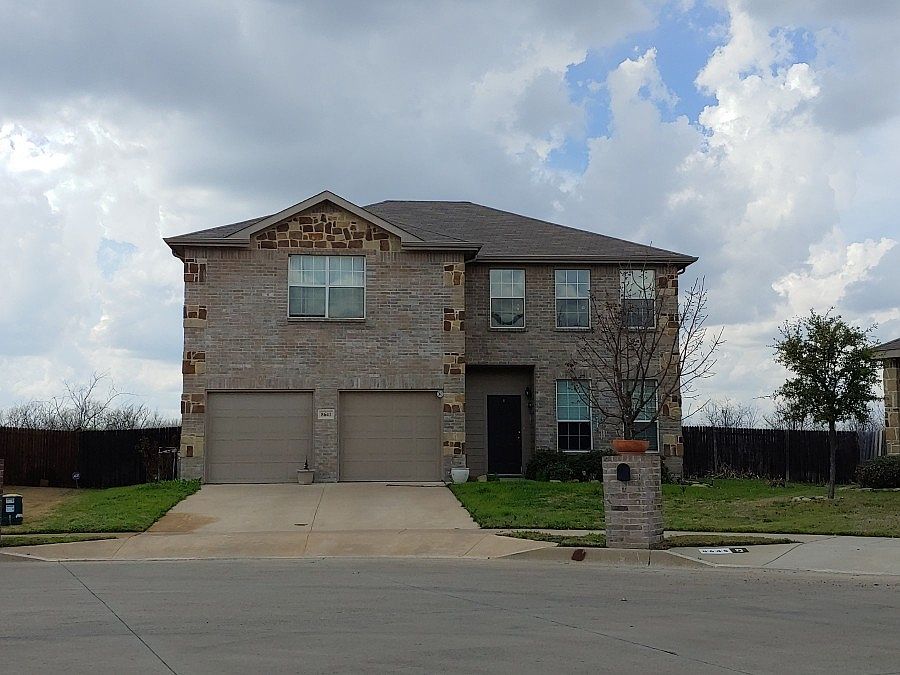 1st image of 8641 Shallow Creek Dr