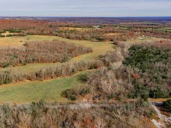 000 S 47th Road, Humansville, MO 65674