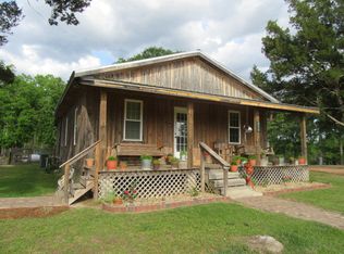 476 Sisters Ln, Adrian, GA 31002