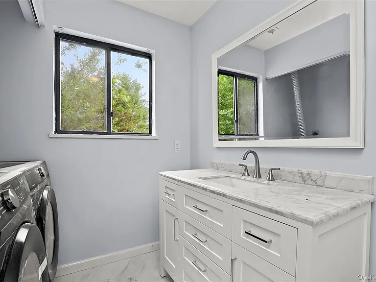 41 Rambling Brook Rd — Photo 24