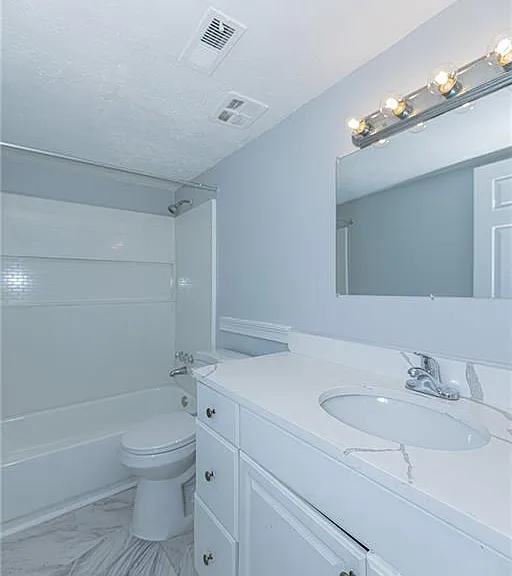 2398 Lawrenceville Hwy #U — Photo 16