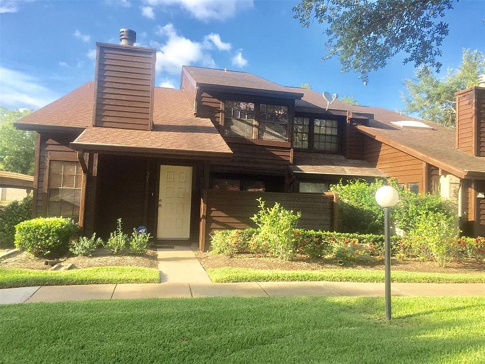 1st image of 2510 Grants Lake Blvd