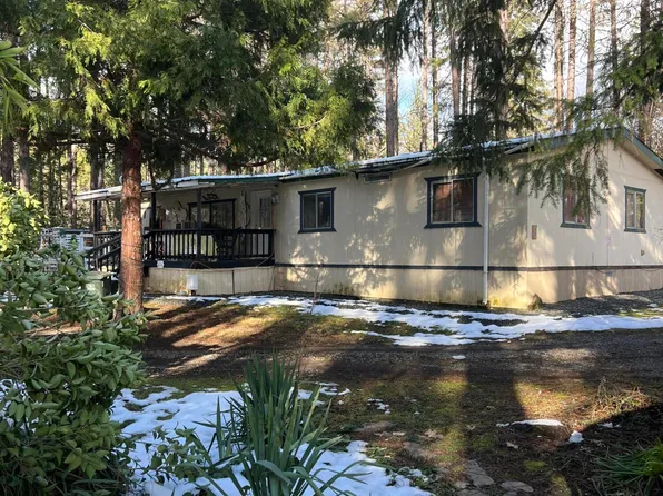 152 Autumn Ln, Grants Pass, OR 97527