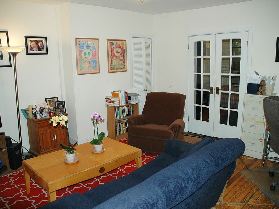 1st image of 51 Lincoln Pl