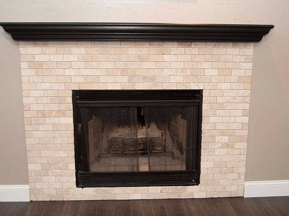 3rd image of 829 Andra Dr