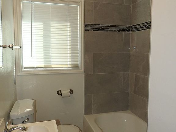 2nd image of 4849 Lotus St #4851