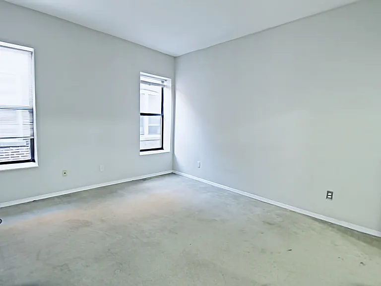 Waterman Pine Apartments LLC — Photo 13