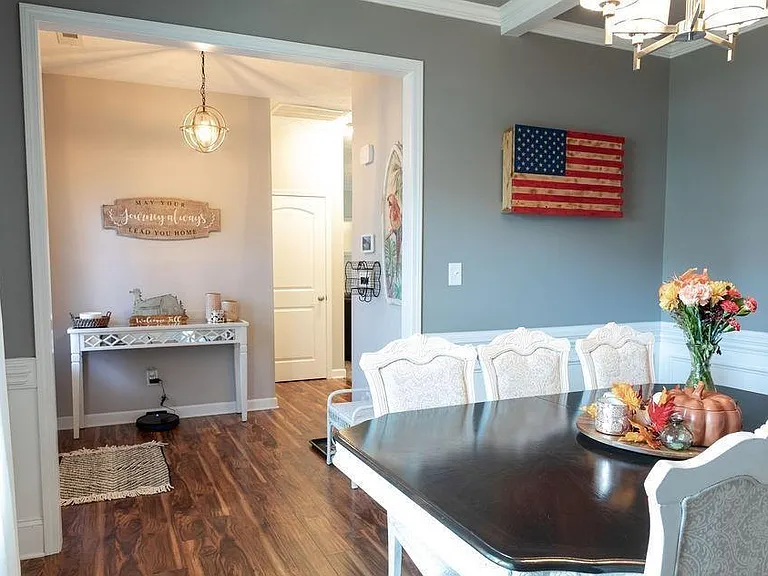 1246 Brickyard Dr — Photo 3