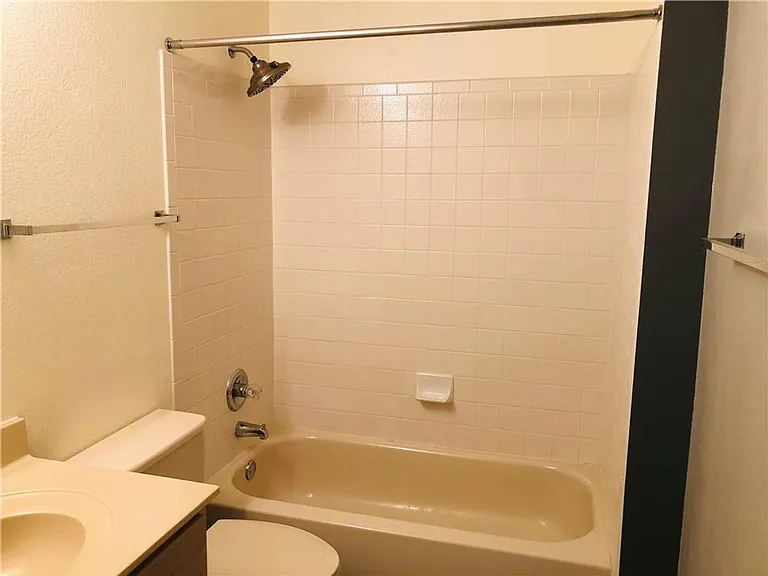 1304 Water Spaniel Way — Photo 15