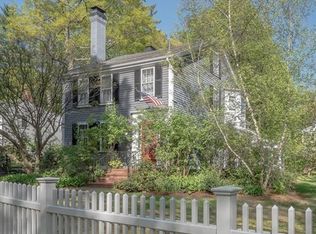42 Monument St, Concord, MA 01742