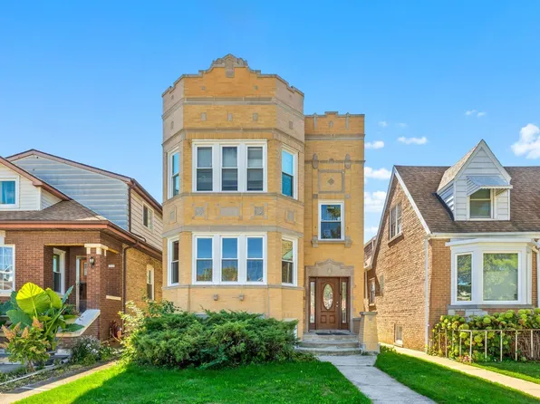 5251 W Wellington Ave, Chicago, IL 60641