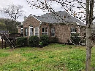 808 Waterloo Ct — Photo 4