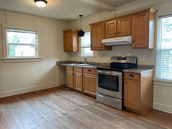 5th image of 11731 East St