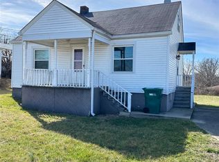 459 S Wilson Rd, Radcliff, KY 40160