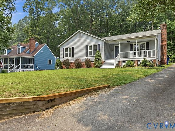 2nd image of 2954 Maplevale Rd