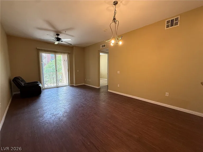 68 E Serene Ave #325 — Photo 3