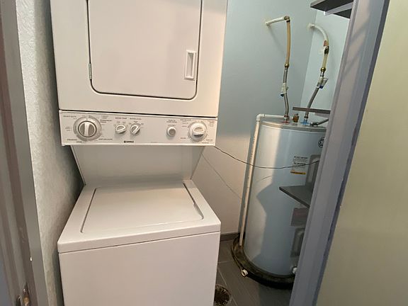 5th image of 353 Elati St