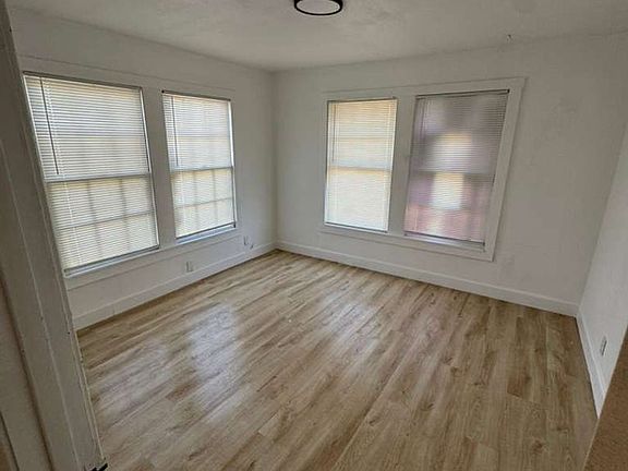 3rd image of 3349 14th St #1521