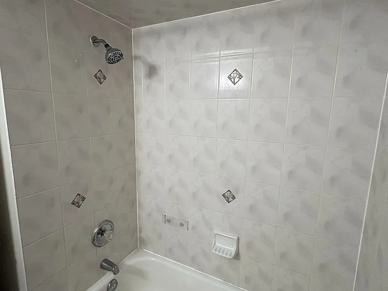 48 Echoridge Dr E — Photo 14