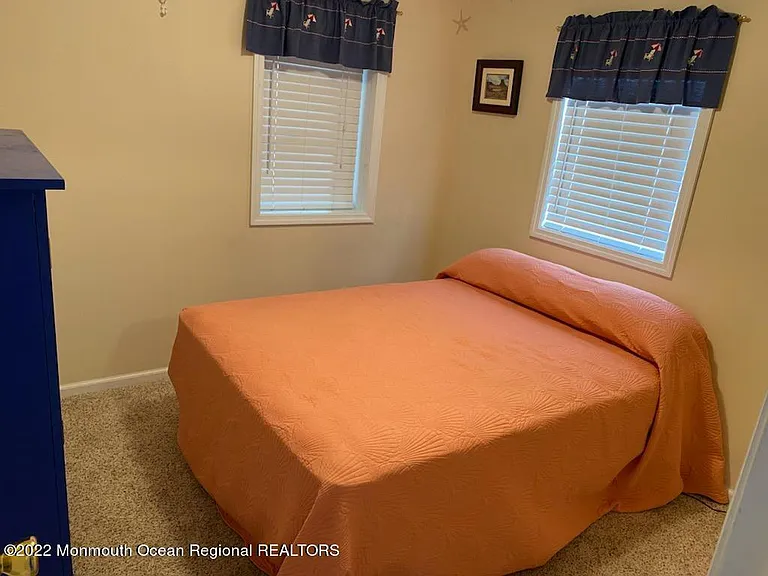 12 Inlet Dr — Photo 16