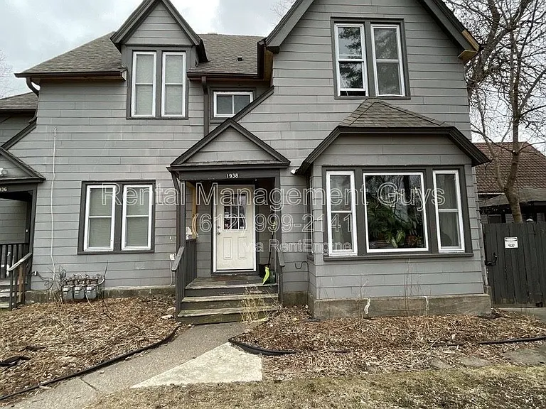1938 Roblyn Ave #2 — Photo 2