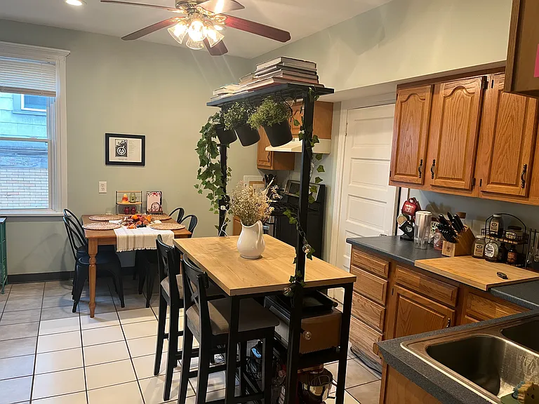 67 Mount Vernon Ave #3 — Photo 4