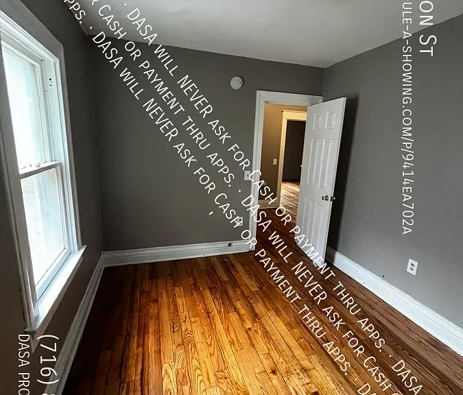 32 Stanton St — Photo 24