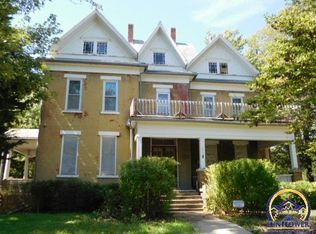 1935 SW Buchanan St, Topeka, KS 66604