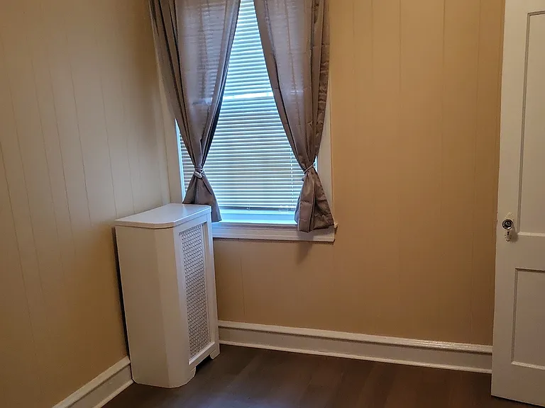 Bedroom2